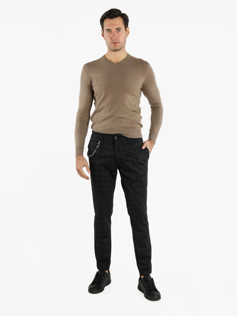 Pantaloni casual da uomo con stampa a quadri - nero