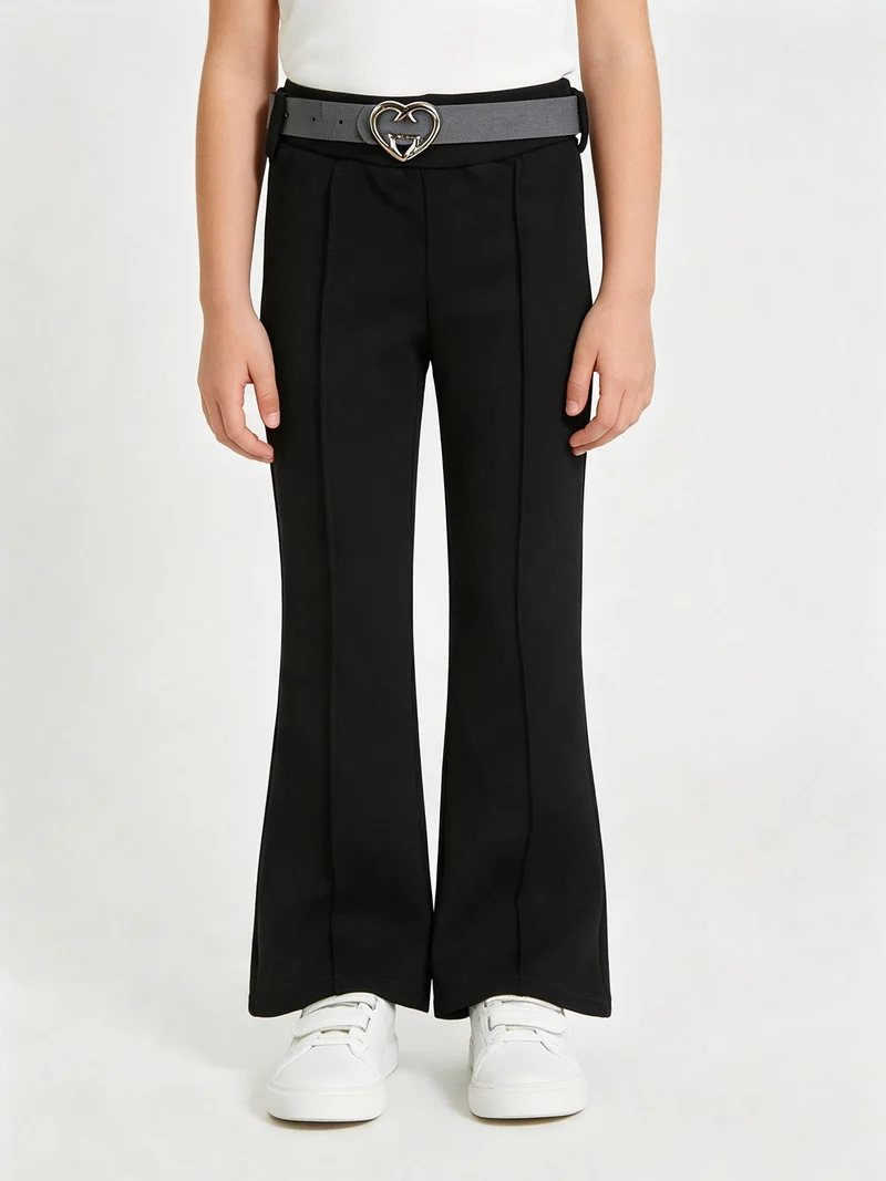 Pantaloni eleganti da bambina a zampa con cintura - nero