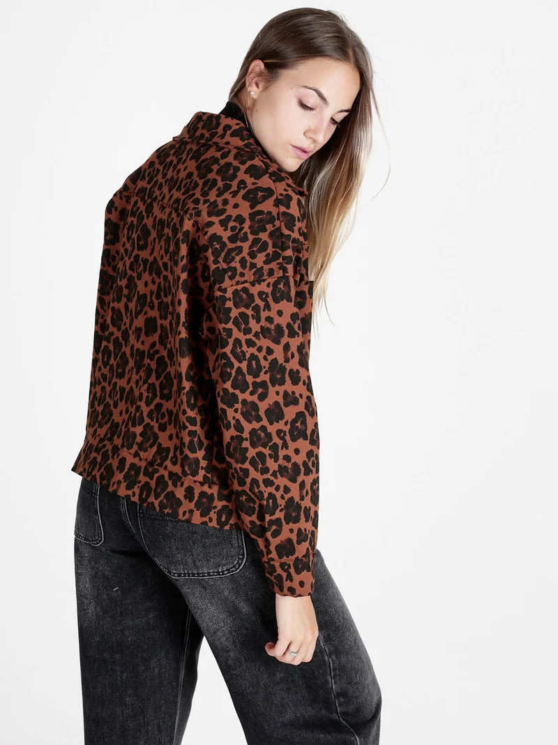 Giacca camicia donna oversize maculata - marrone