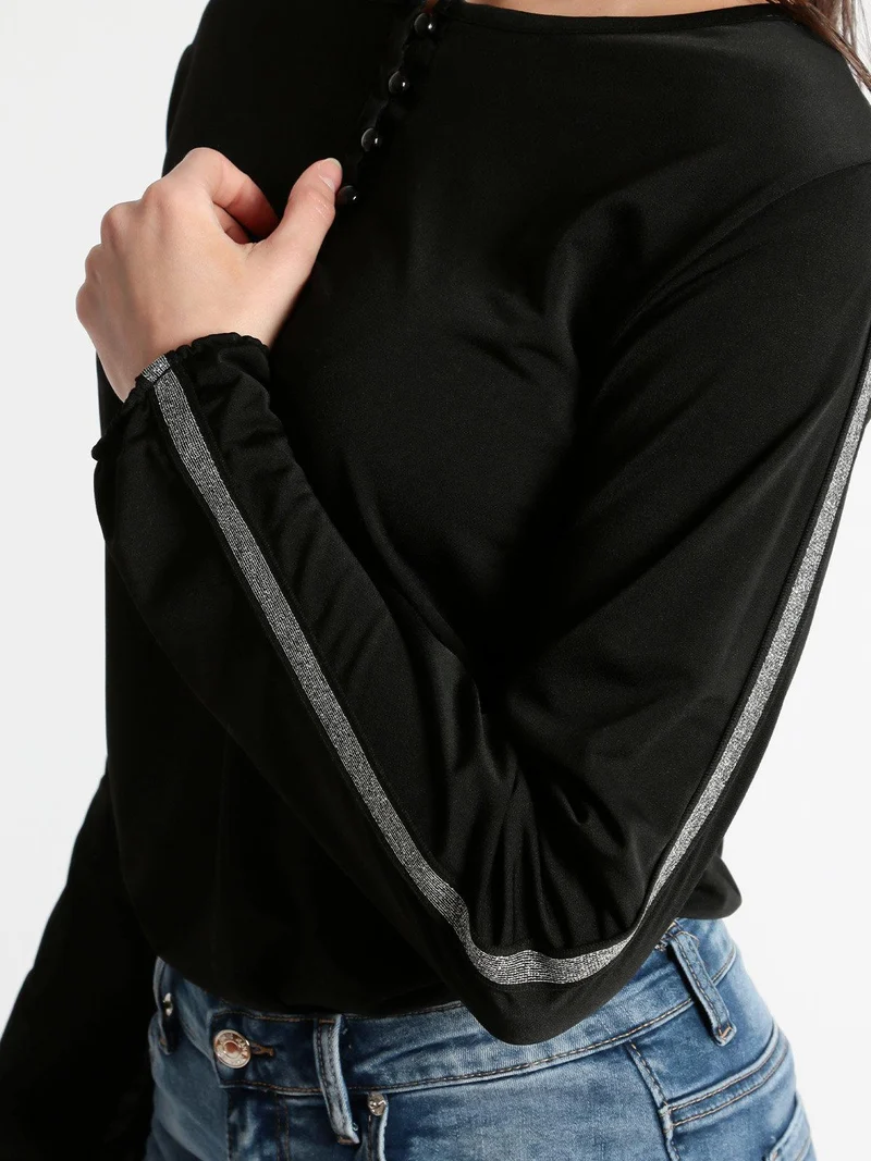 Camicetta donna con strisce sulla maniche - nero
