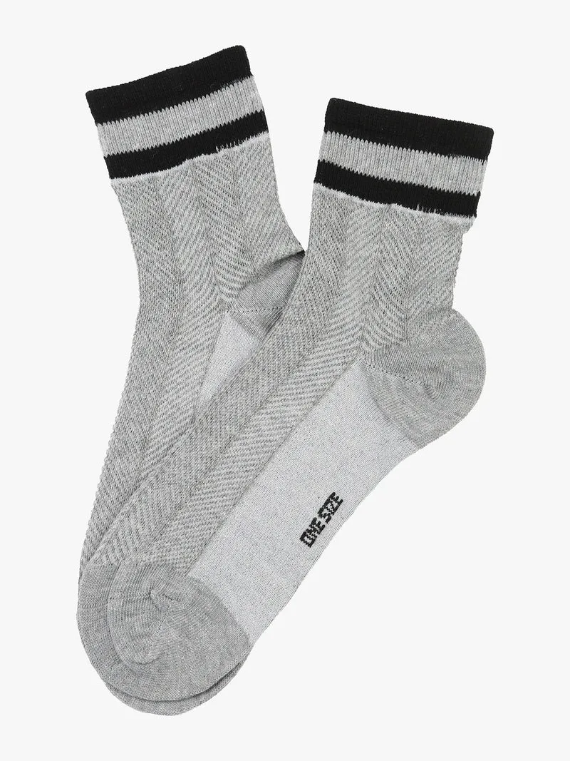 Calze corte da donna in caldo cotone - grigio chiaro