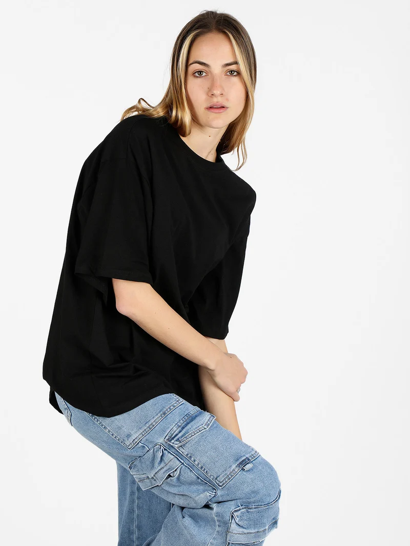T-shirt donna oversize tinta unita - nero