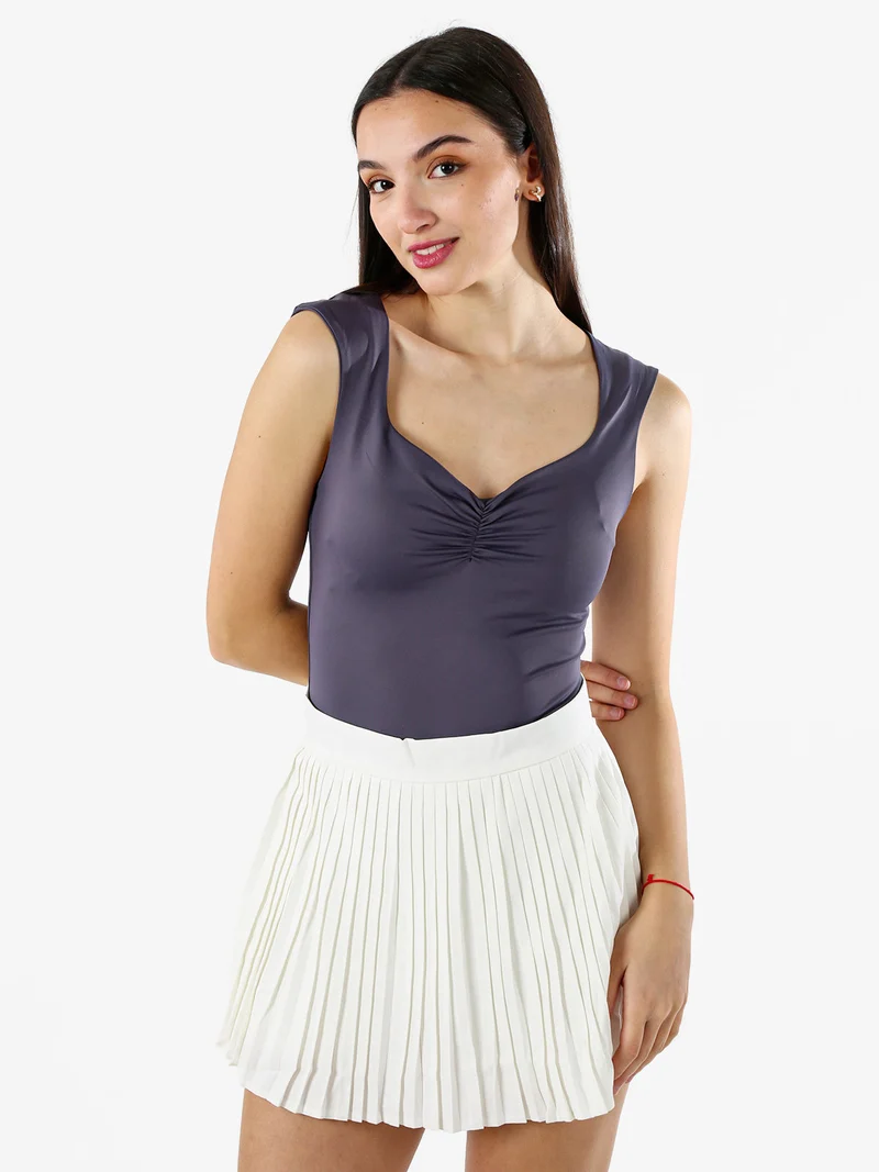 Top body donna smanicato con scollo V arricciato - piombo