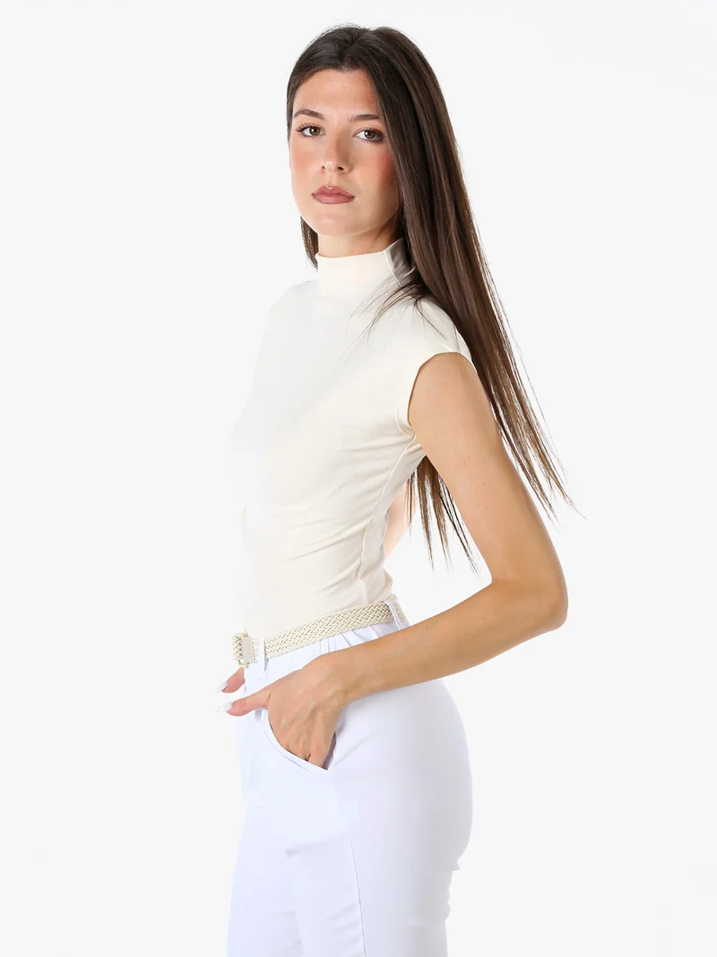 Top donna accollato senza maniche - panna