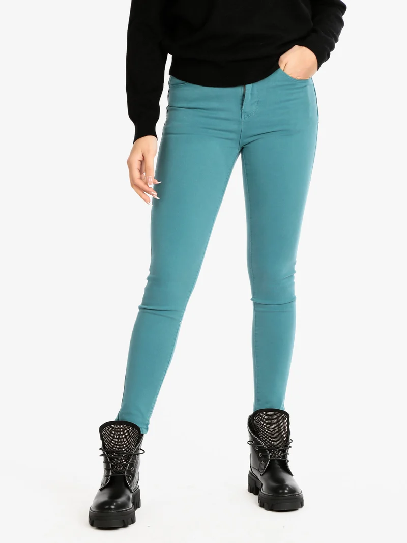Pantaloni slim fit da donna - turchese