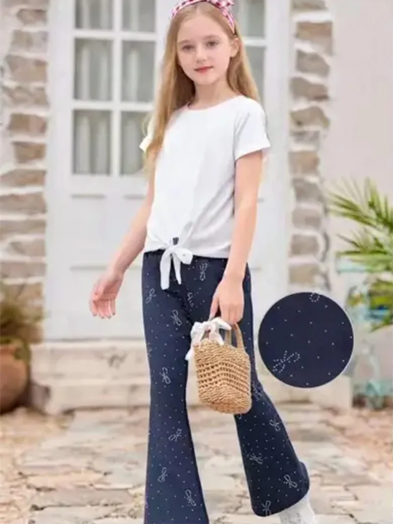 Pantaloni da bambina a zampa con strass - blu