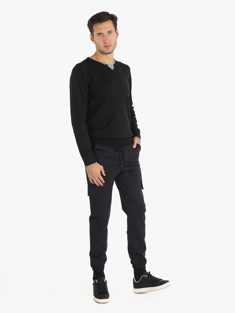 Pantaloni uomo con tasconi laterali - blu scuro