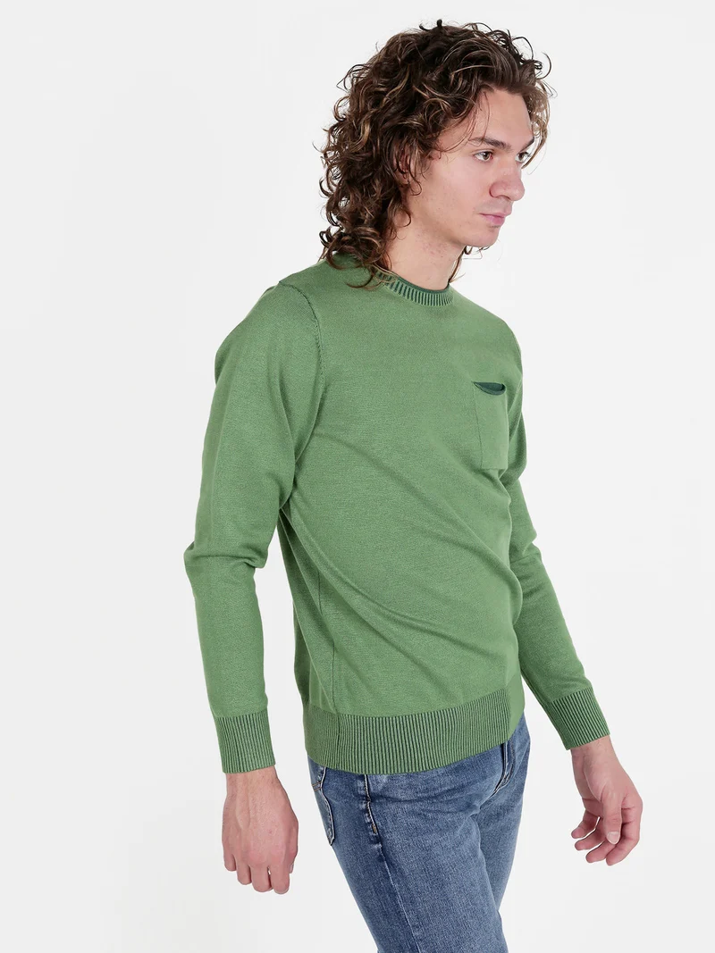 Pullover da uomo in maglia con taschino - verde