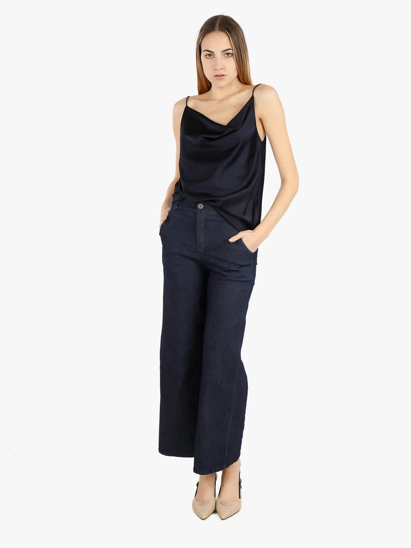 Top donna effetto raso con scollo a cascata - blu scuro