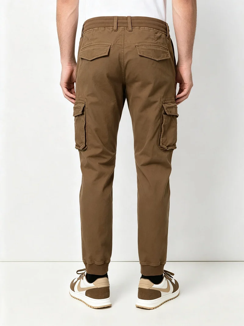 Pantaloni cargo da uomo in cotone con polsini - taupe