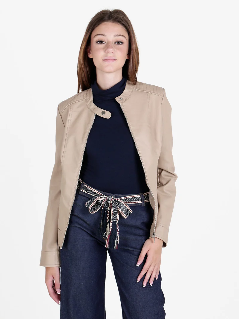 Giubbino donna in ecopelle con zip - beige