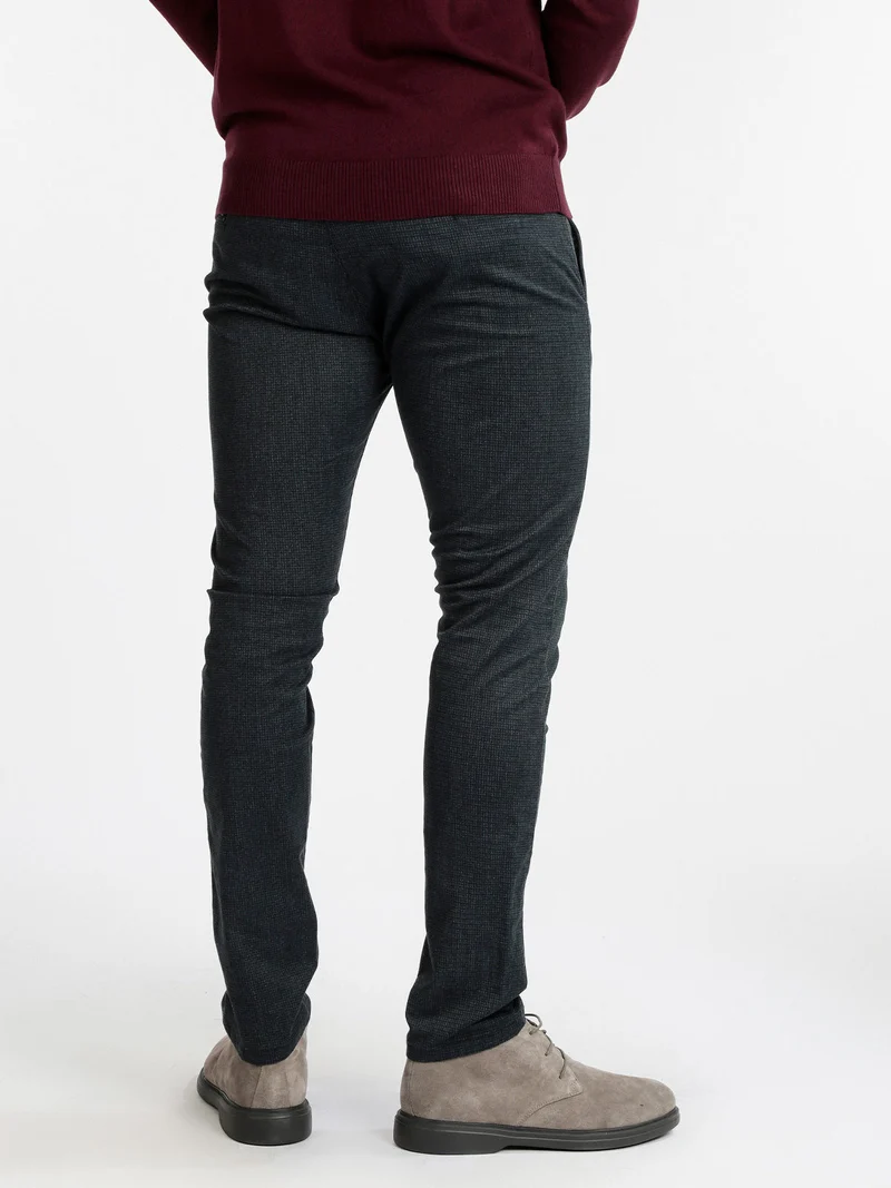 Pantaloni casual da uomo regular fit - blu scuro