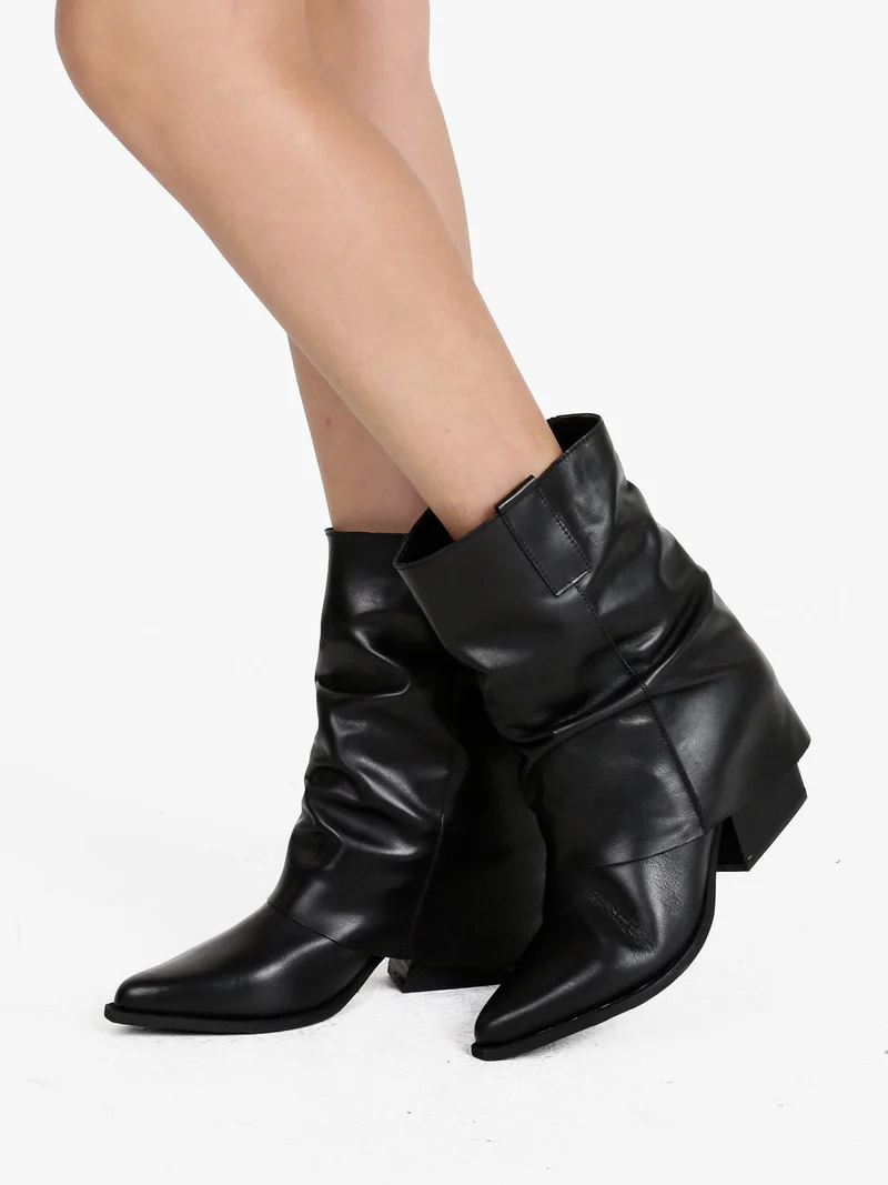 Stivaletti texani in pelle da donna - nero