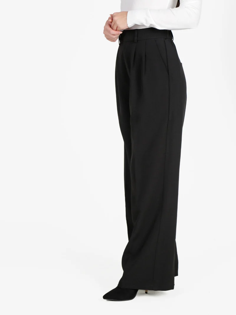 Pantaloni donna a gamba larga e vita alta - nero