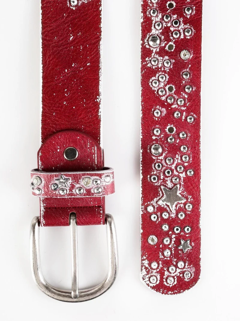 Cintura con borchie e stelle - rosso