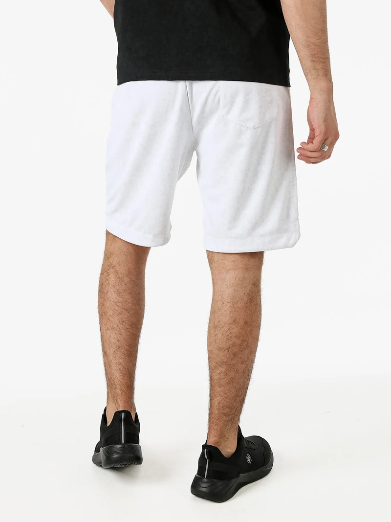Bermuda da uomo con coulisse e stampa teschio - bianco