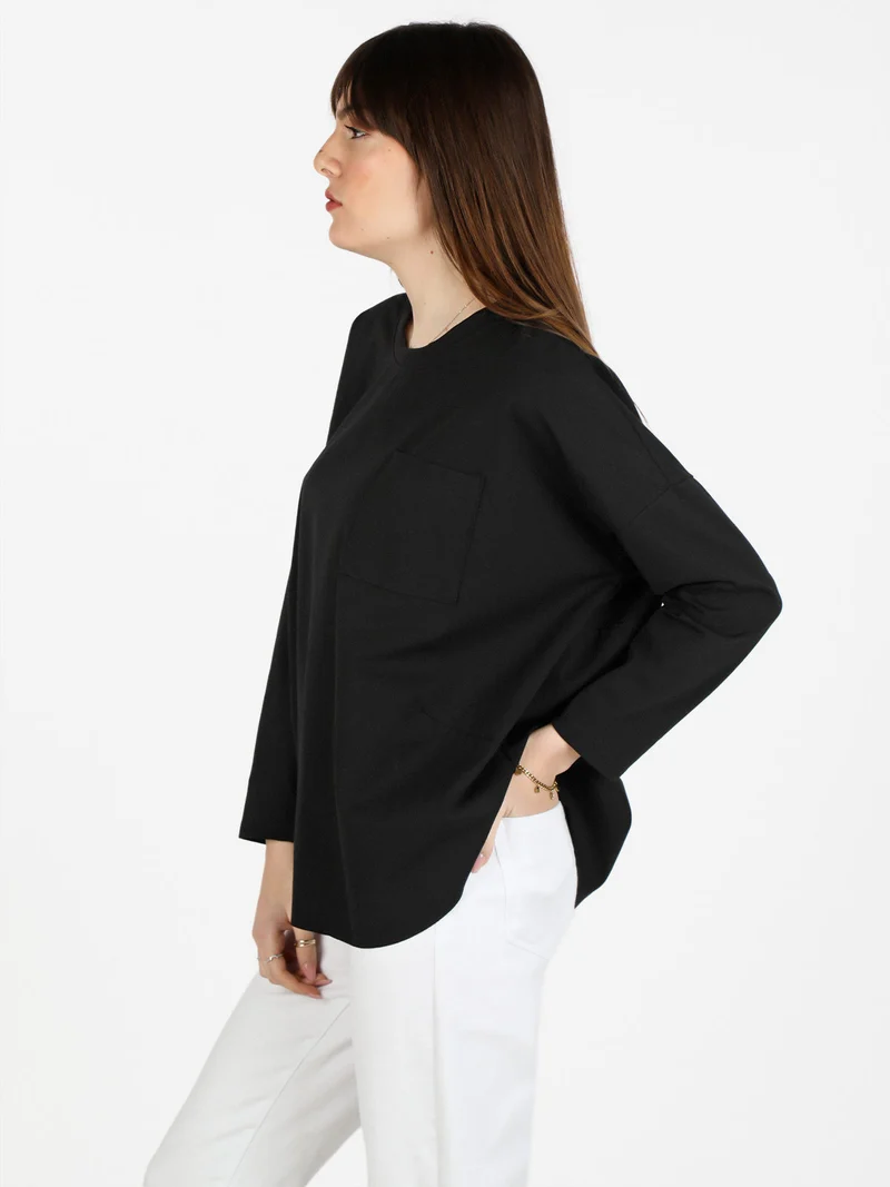 Maxi t-shirt donna oversize con taschino - nero