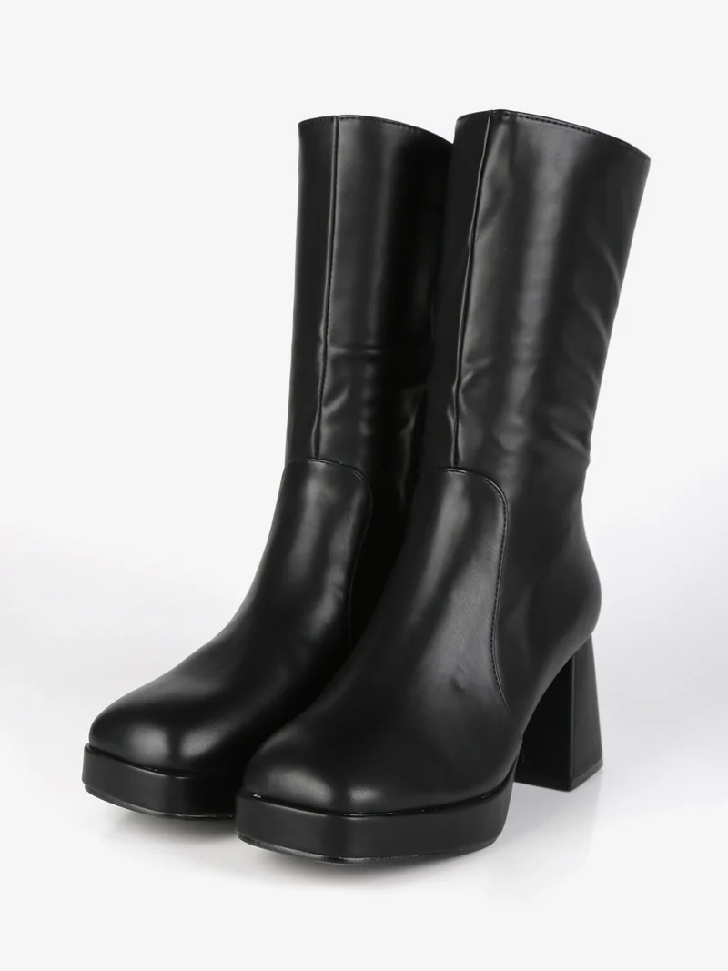 Stivaletti donna con tacco - nero