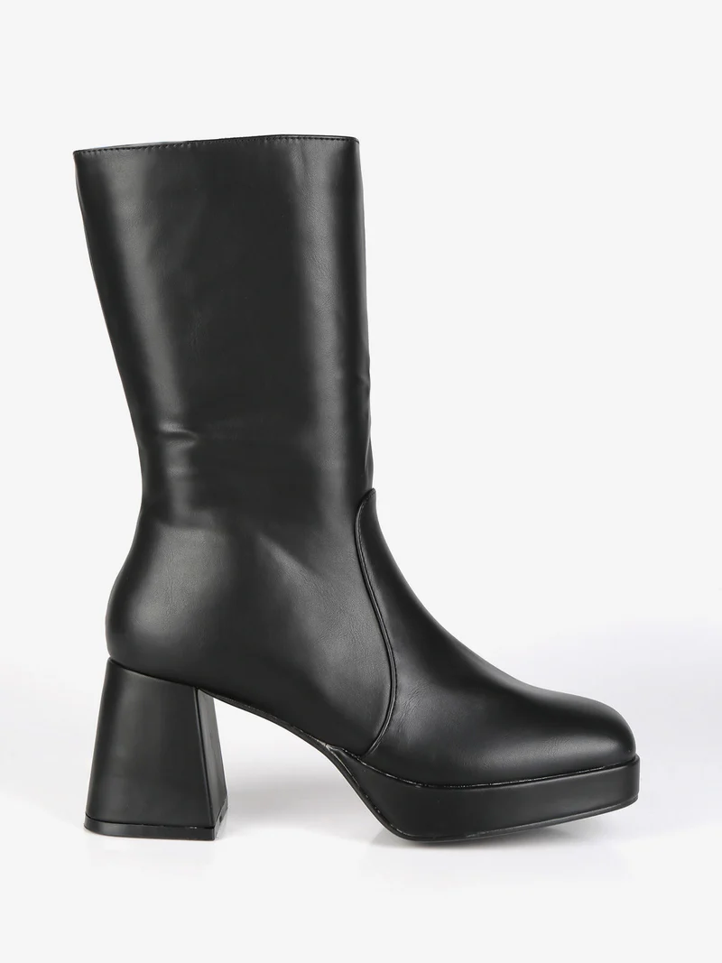 Stivaletti donna con tacco - nero