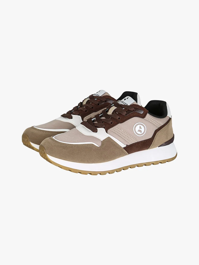 Sneakers stringate da uomo con platform - marrone