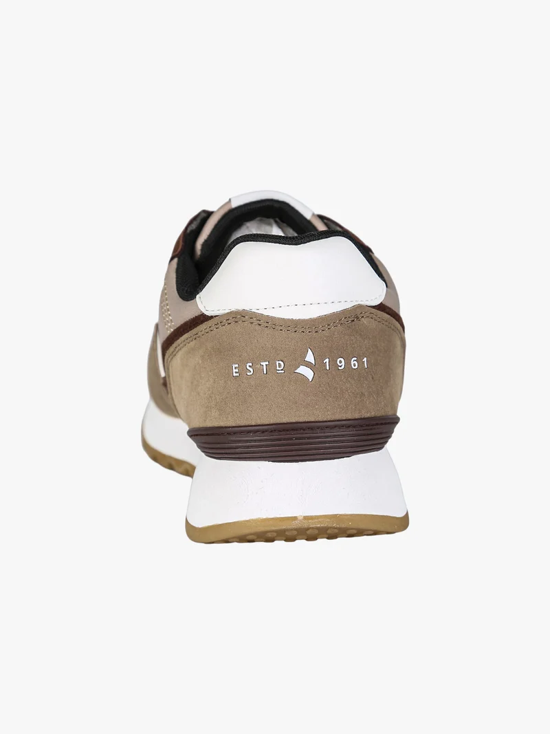 Sneakers stringate da uomo con platform - marrone