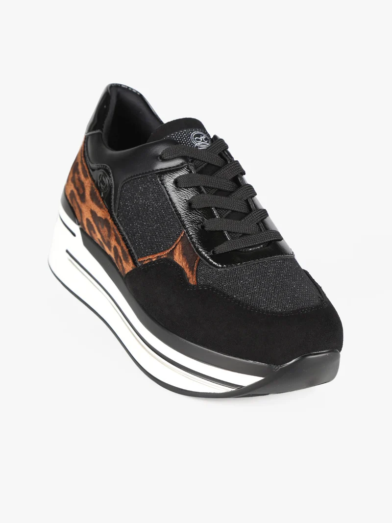 Sneakers da donna con zeppa - marrone