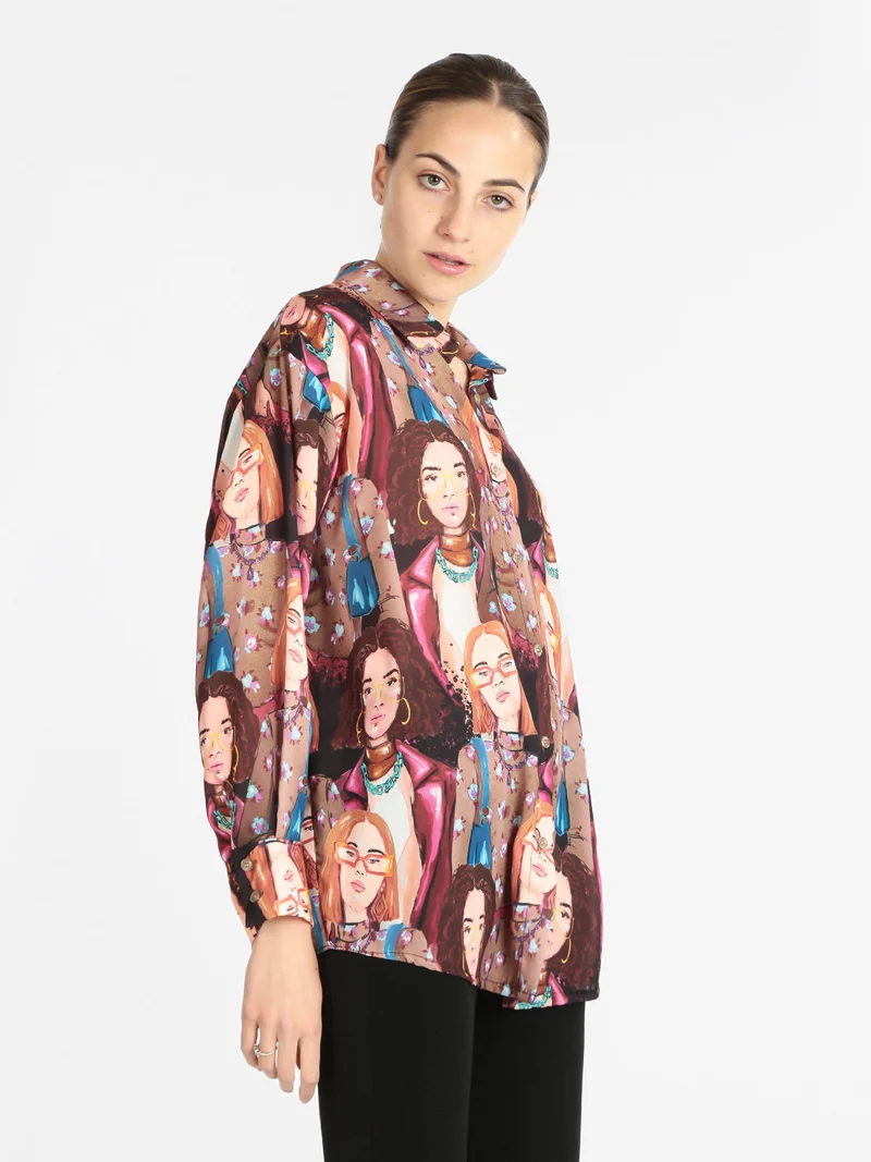 Maxi camicia da donna con stampe - marrone