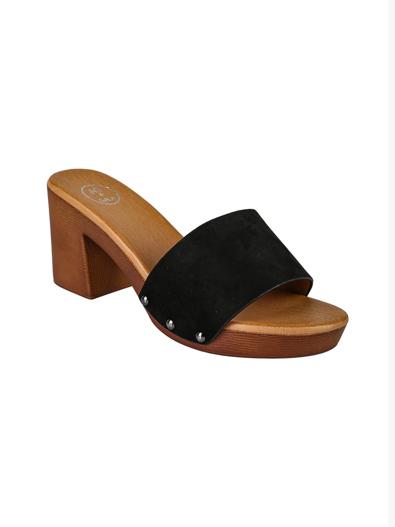 Ciabatte donna con tacco e plateau - nero