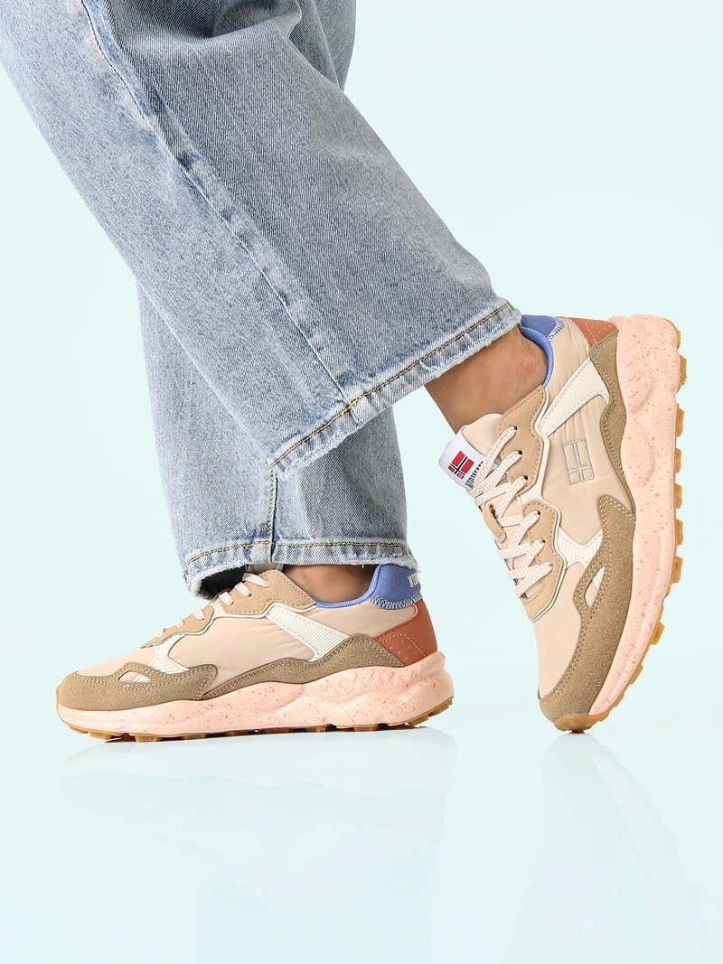 Sneakers stringate da donna - beige