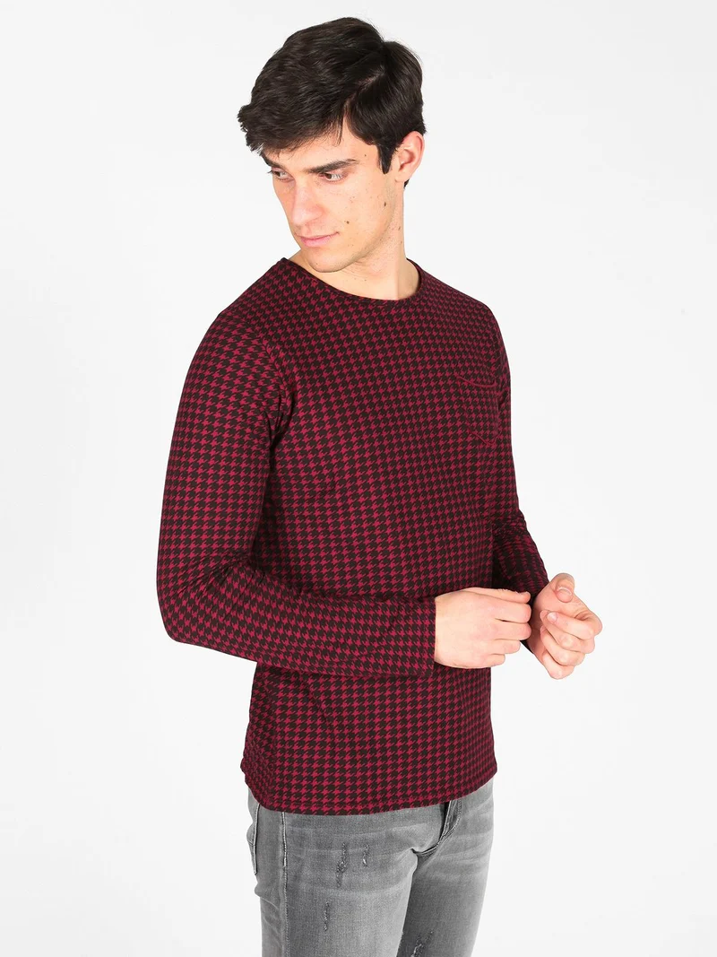 Maglia girocollo con taschino - rosso