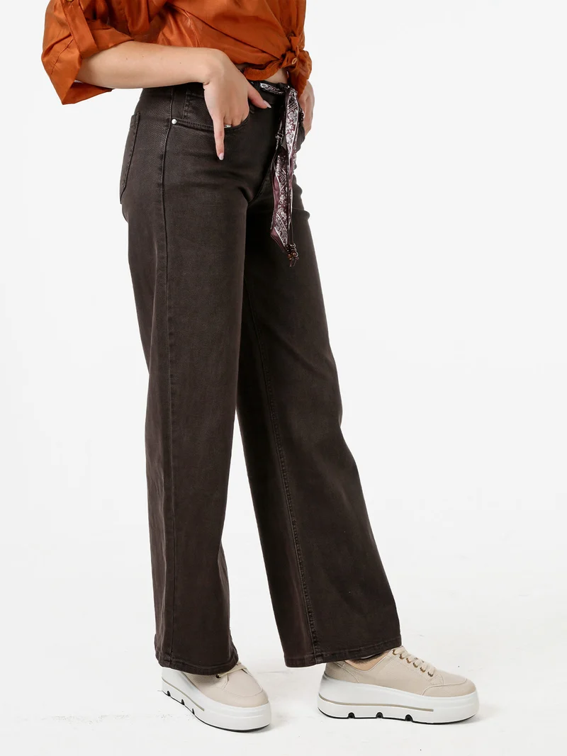 Pantaloni donna jeans wide leg con foulard in vita - moro