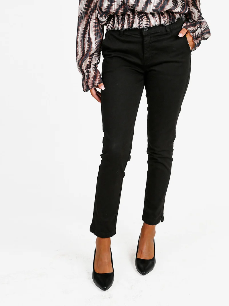 Pantaloni donna slim fit a vita bassa - moro