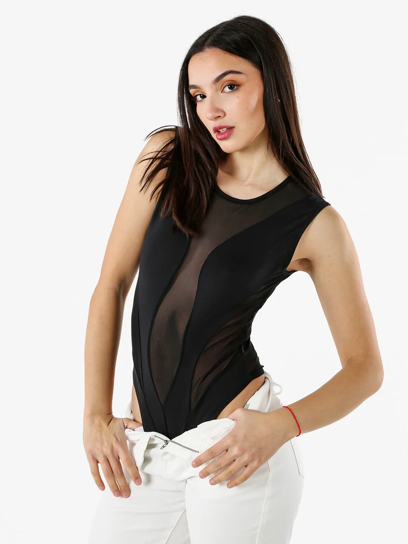 Top body smanicato da donna con inserti a rete - nero