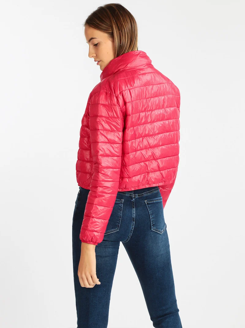 Piumino donna corto modello 100 grammi - rosso