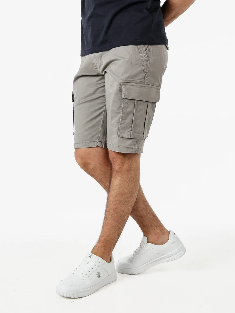 Bermuda da uomo in cotone stretch con tasconi - grigio