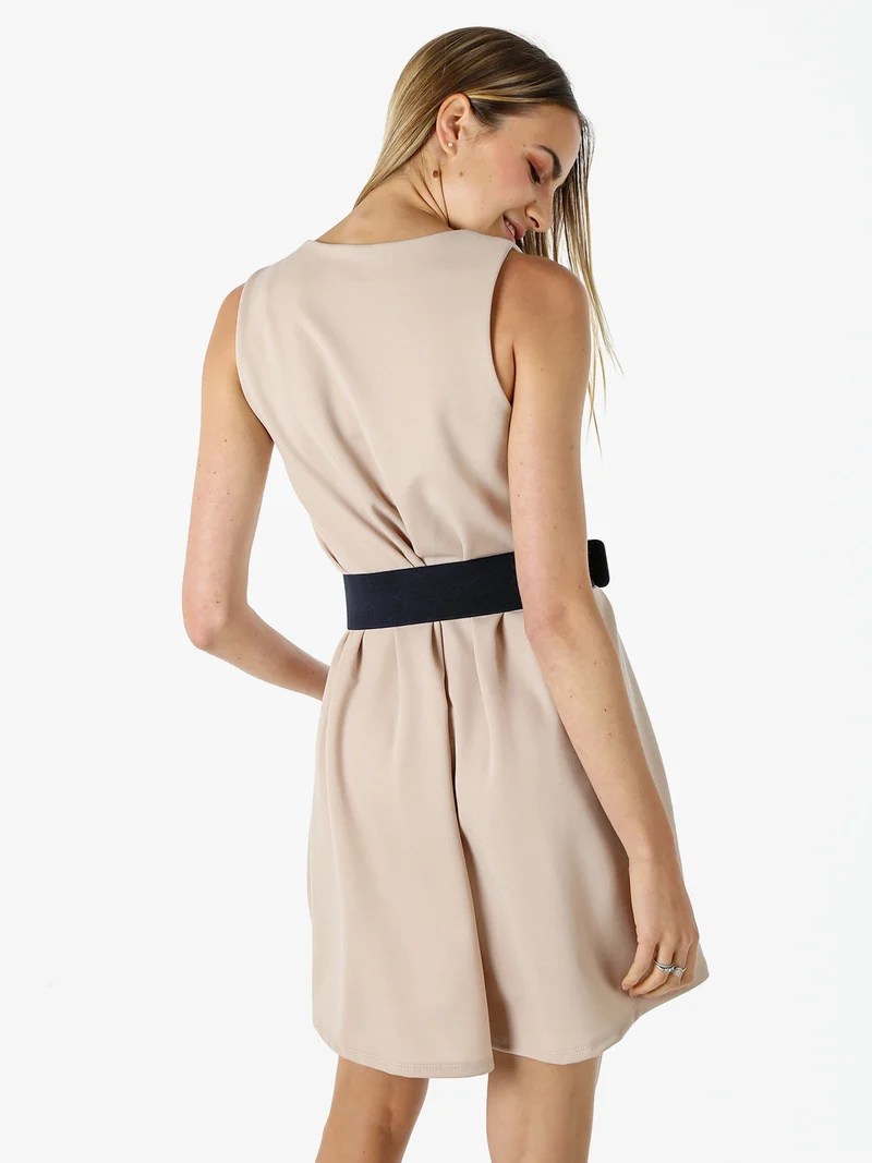 Vestito donna smanicato in tinta unita - beige