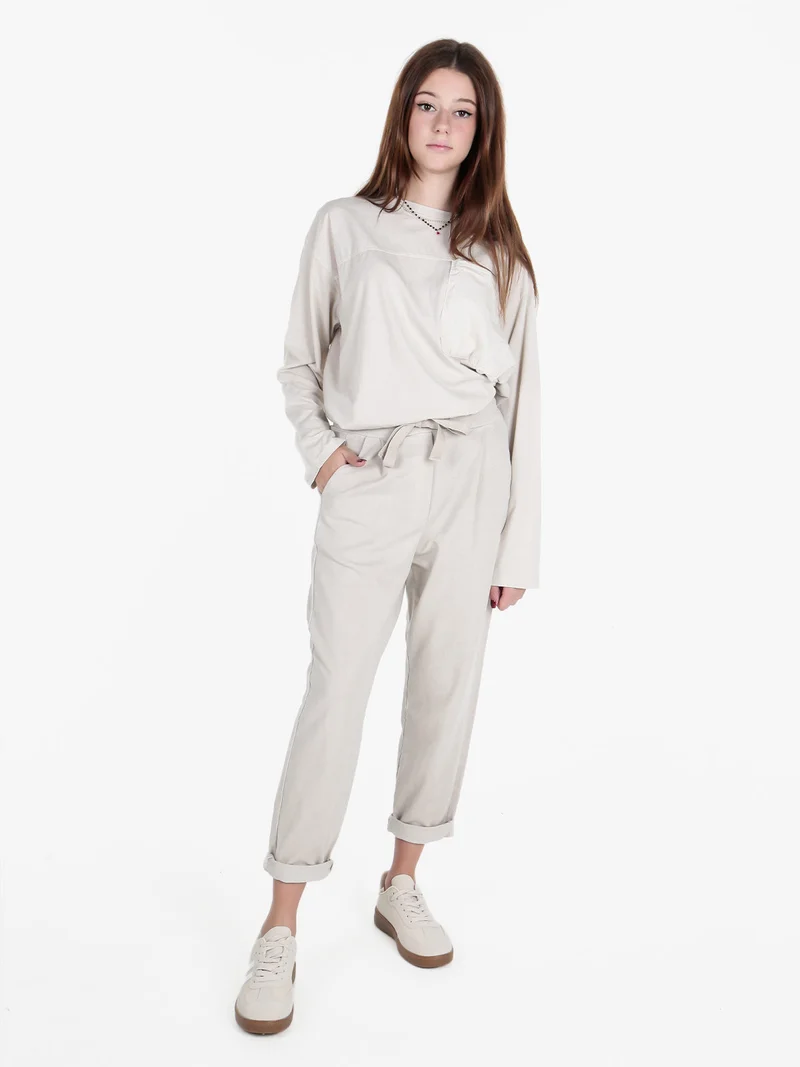 T-shirt donna oversize a maniche lunghe in cotone - sabbia