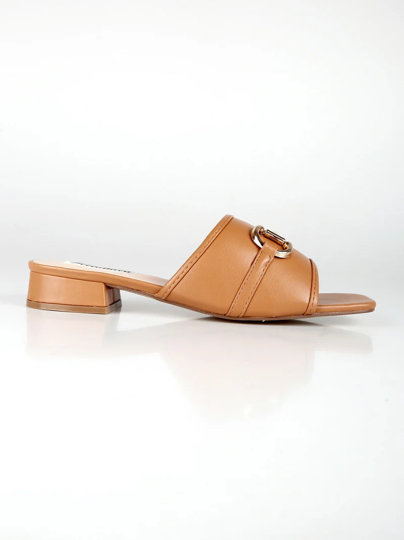 Ciabatte donna con tacco basso - cammello