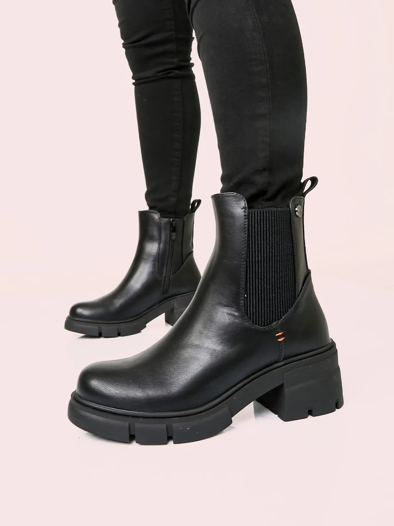 Stivaletti donna chunky - nero