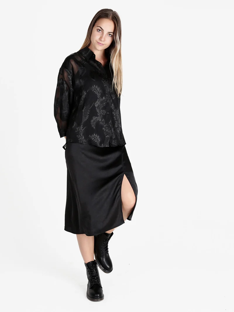 Abito lungo da donna con camicia a maniche lunghe - nero