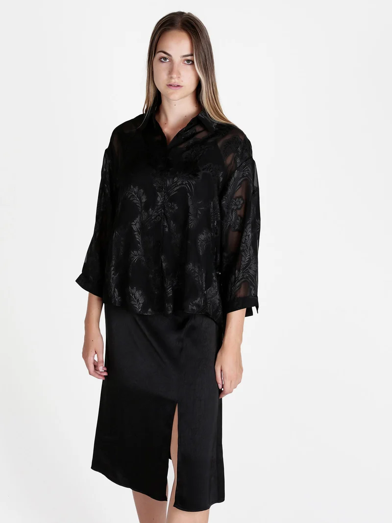 Abito lungo da donna con camicia a maniche lunghe - nero