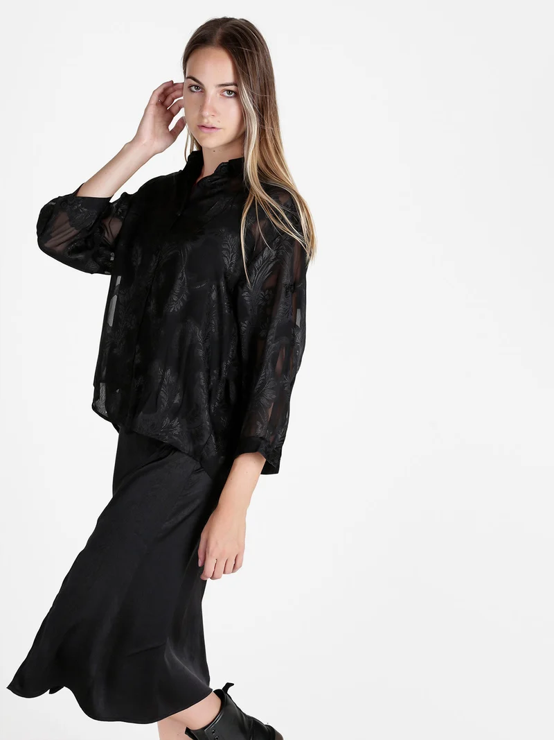 Abito lungo da donna con camicia a maniche lunghe - nero