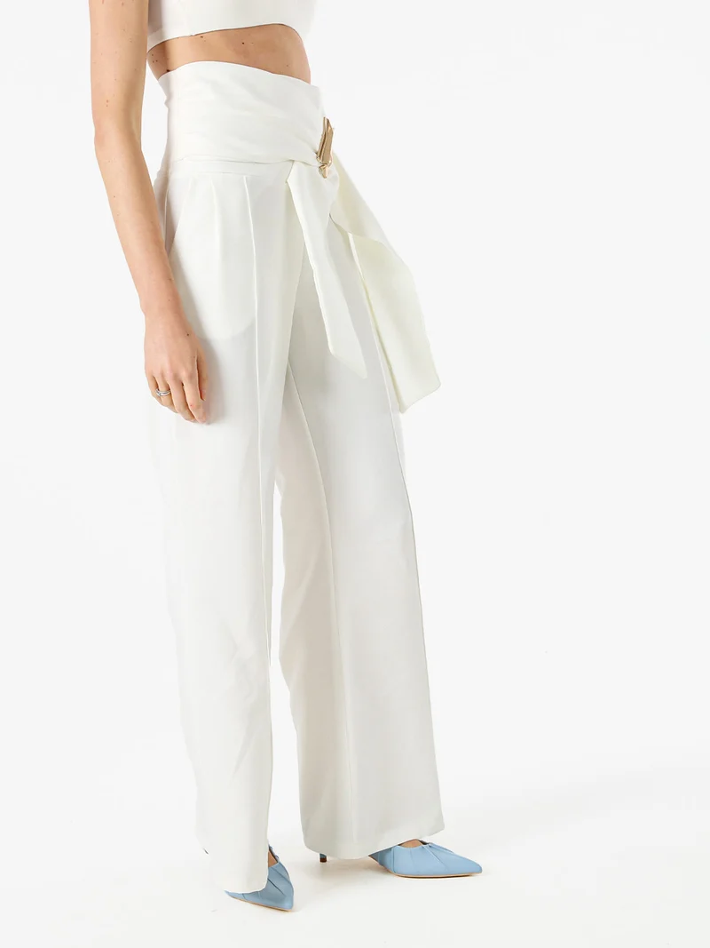 Pantaloni eleganti da donna a vita alta con dettaglio - bianco