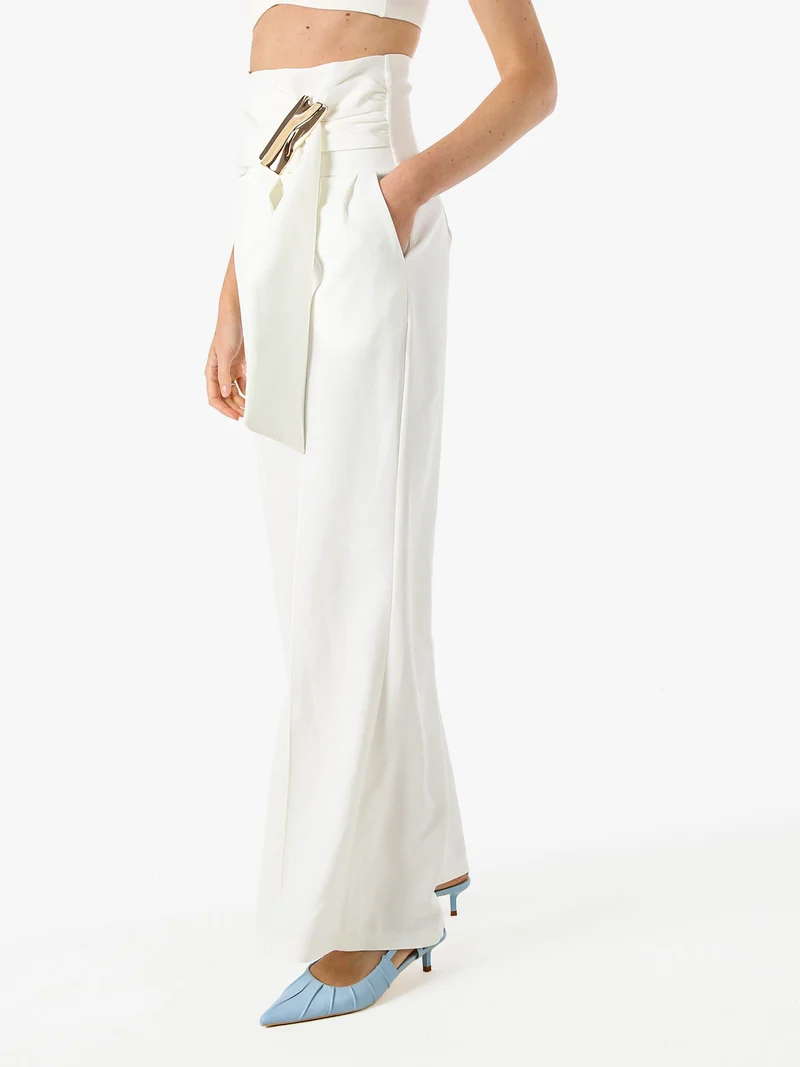 Pantaloni eleganti da donna a vita alta con dettaglio - bianco