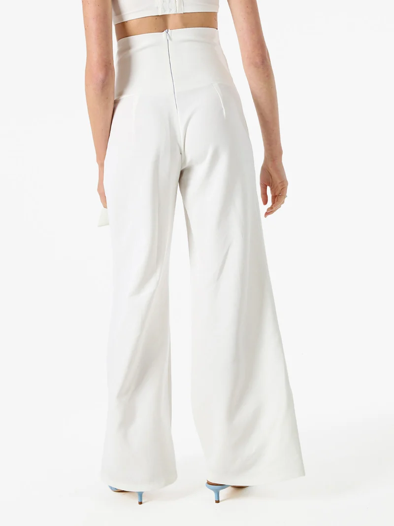 Pantaloni eleganti da donna a vita alta con dettaglio - bianco