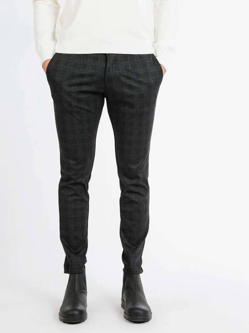 Pantaloni casual da uomo a quadri - nero