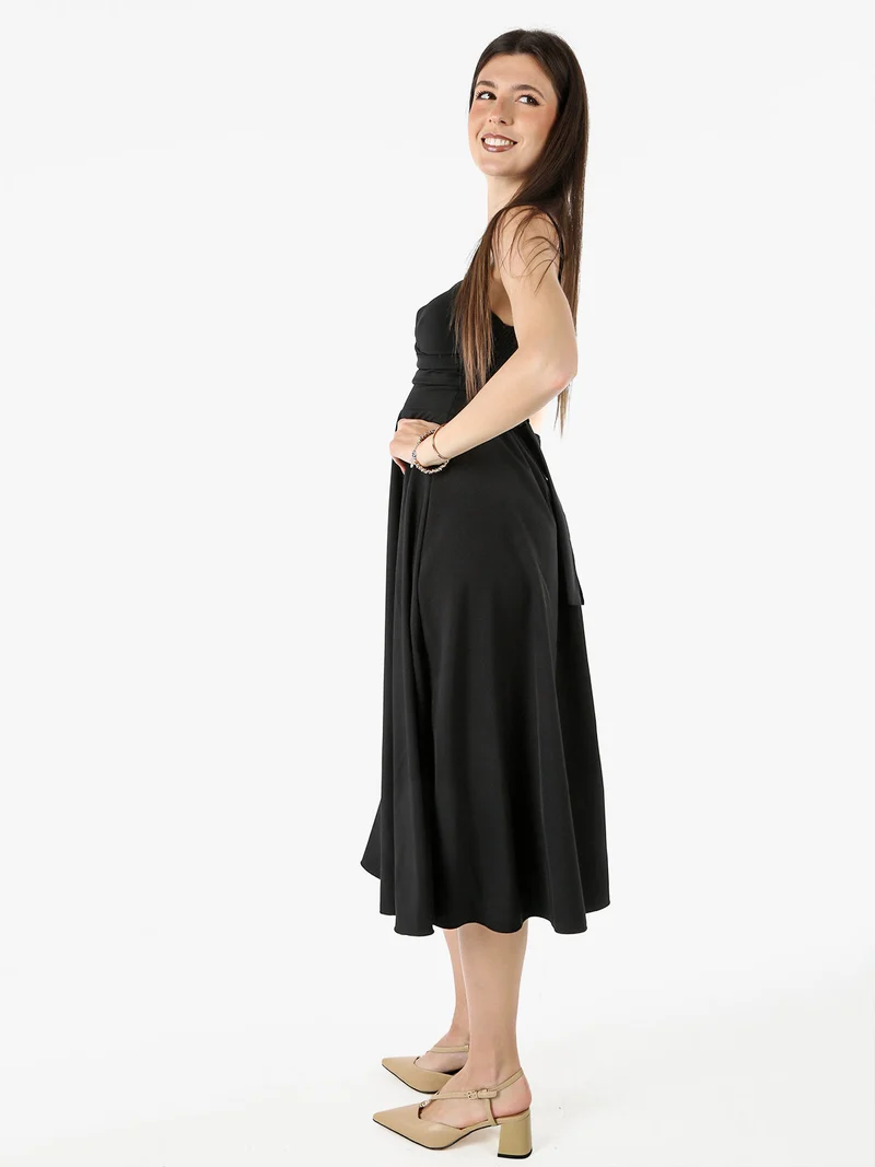 Abito donna svasato con spalline sottili e coppe imbottite - nero