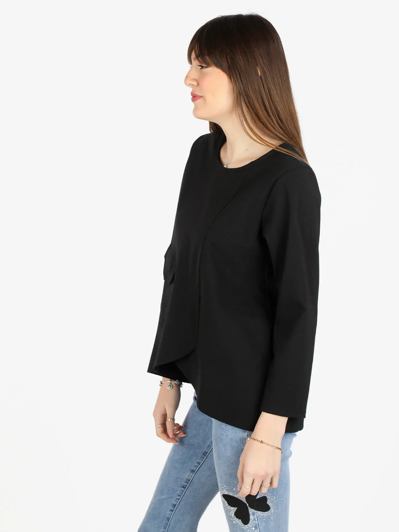 T-shirt donna oversize con taschino - nero