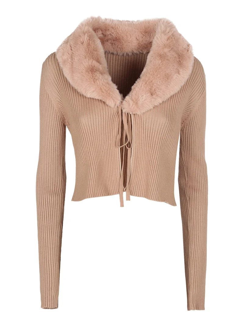 Cardigan donna in maglia a costine con scollo in pelliccia sintetica - cammello