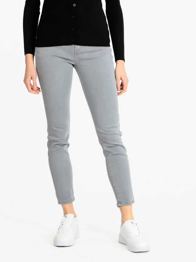 Pantaloni donna effetto push up - grigio chiaro